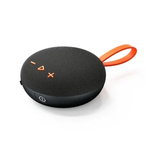 Magnetic suction bluetooth speaker
